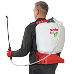 Solo 4 1/2 Gallon Battery Powered Backpack Sprayer For Home & Farm (SOLO 441) -Garden Care 424l 2