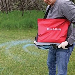 Chapin Professional Bag Seeder, 25-Pound Capacity -Garden Care 84700a 2