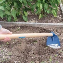 Heavy-Duty Grubbing Hoe 7 Heavy-Duty Grubbing Hoe -Garden Care ae1 3