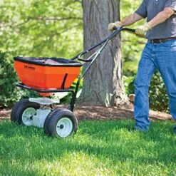 Leonard 70 Lb Spreader With Black Powder-Coated Frame -Garden Care am70p 1