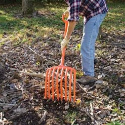 Leonard 8-Tine All-Poly Scoop Fork With 30-inch D-Grip Handle 10 Leonard 8-Tine All-Poly Scoop Fork With 30-inch D-Grip Handle -Garden Care apf800 5 1