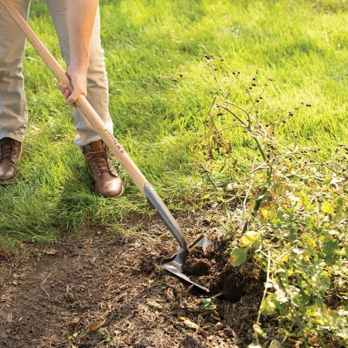 Leonard Forged Round Point Shovel With 48in Ash Handle 3 Leonard Forged Round Point Shovel With 48in Ash Handle - Image 3