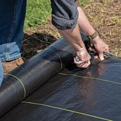 3.2oz Premium Woven Ground Cover 300ft Rolls -Garden Care gc63 live cutting 5.2.23