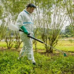 Herbi Handheld Controlled Droplet Sprayer Battery Powered 4ft Spray Swath -Garden Care herbi 2 7.27.23