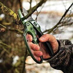 EZ KUT Ratcheting Pruner -Garden Care rp702 2
