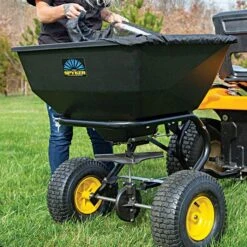 Spyker 200 Lb Tow Behind Pro Spreader -Garden Care spy200t 1p inuse