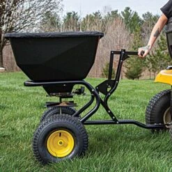 Spyker 200 Lb Tow Behind Pro Spreader -Garden Care spy200t 1p live side